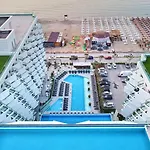 Apartment Sea & Smarald In Infinity Pool & Navodari