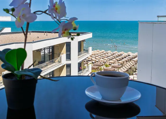 Sea & Smarald - Infinity Pool & *