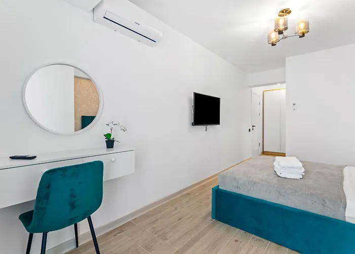 Διαμέρισμα Sea & Smarald - Infinity Pool & Năvodari